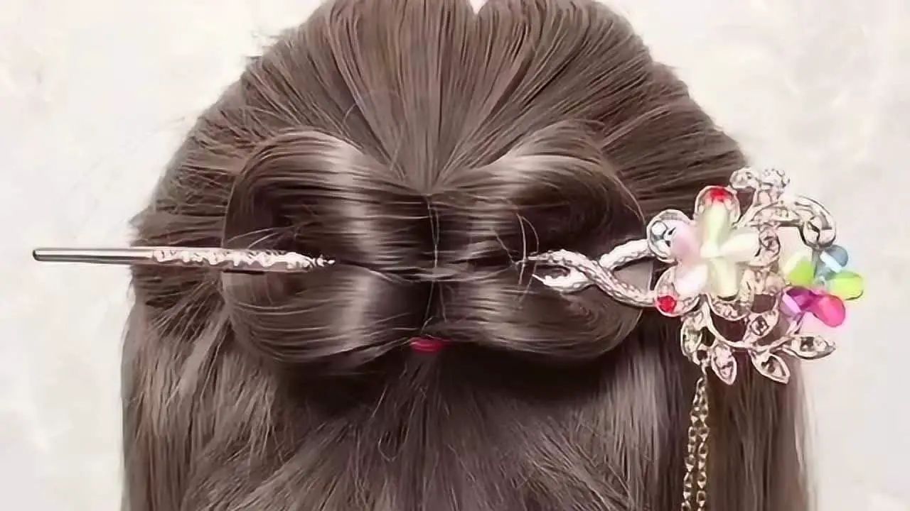Chinese new year 2023 dress-hair clip