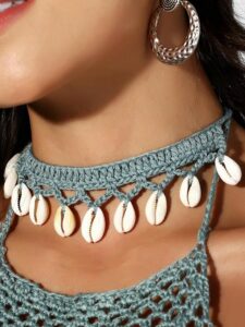 Classical Hawaiian Necklace - Shell Lei