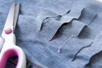 How to distress jeans 3rd Way Step 1 new