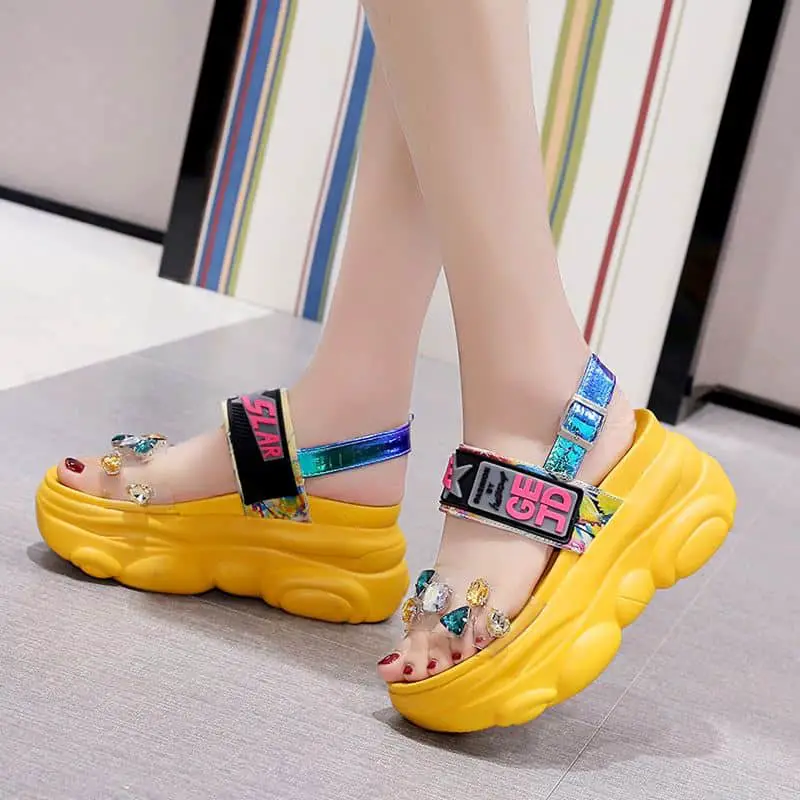 japanese kogal fashion - platform shoes